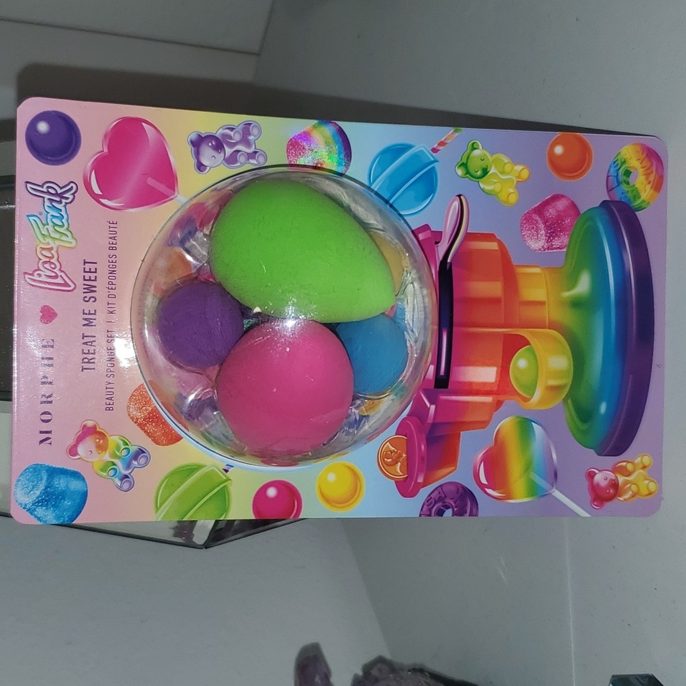 Morphe x Lisa Frank Treat Me Sweet 5 pc Beauty sponge set